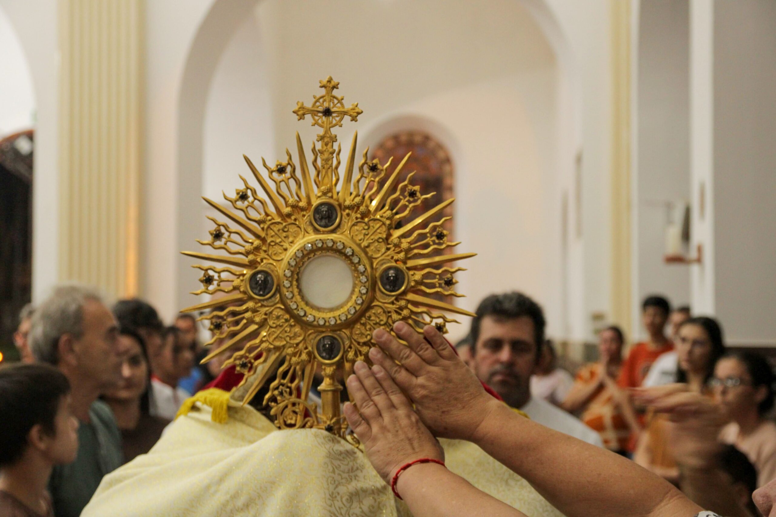 Leia mais sobre o artigo Cerco de Jericó reúne fiéis no Santuário Basílica de Nossa Senhora da Abadia em Romaria