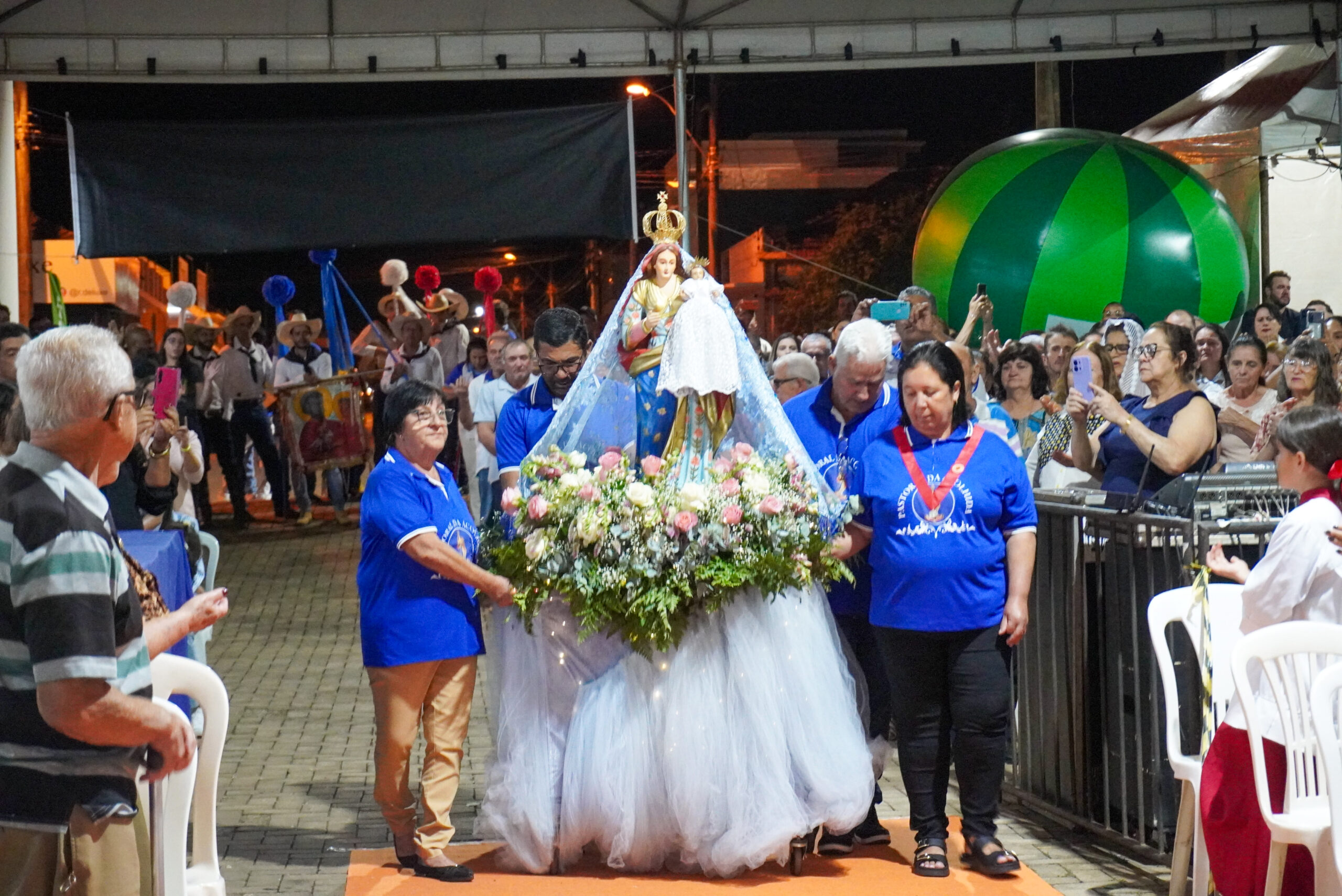 Leia mais sobre o artigo Fé e devoção marcam Santa Missa e Coroação de Nossa Senhora da Abadia em Iraí de Minas